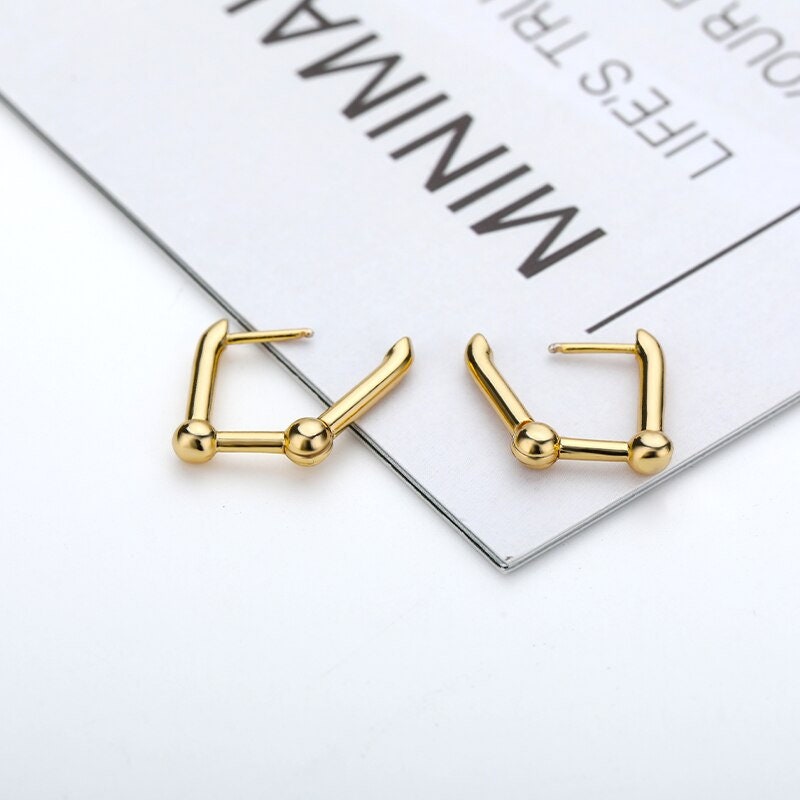 Dainty Cute Box Hoop Earrings, Gold Square Earrings, 18K Gold Plated Hoops, Boho Minimalist Rectangle Earrings for Women, Gift for Her