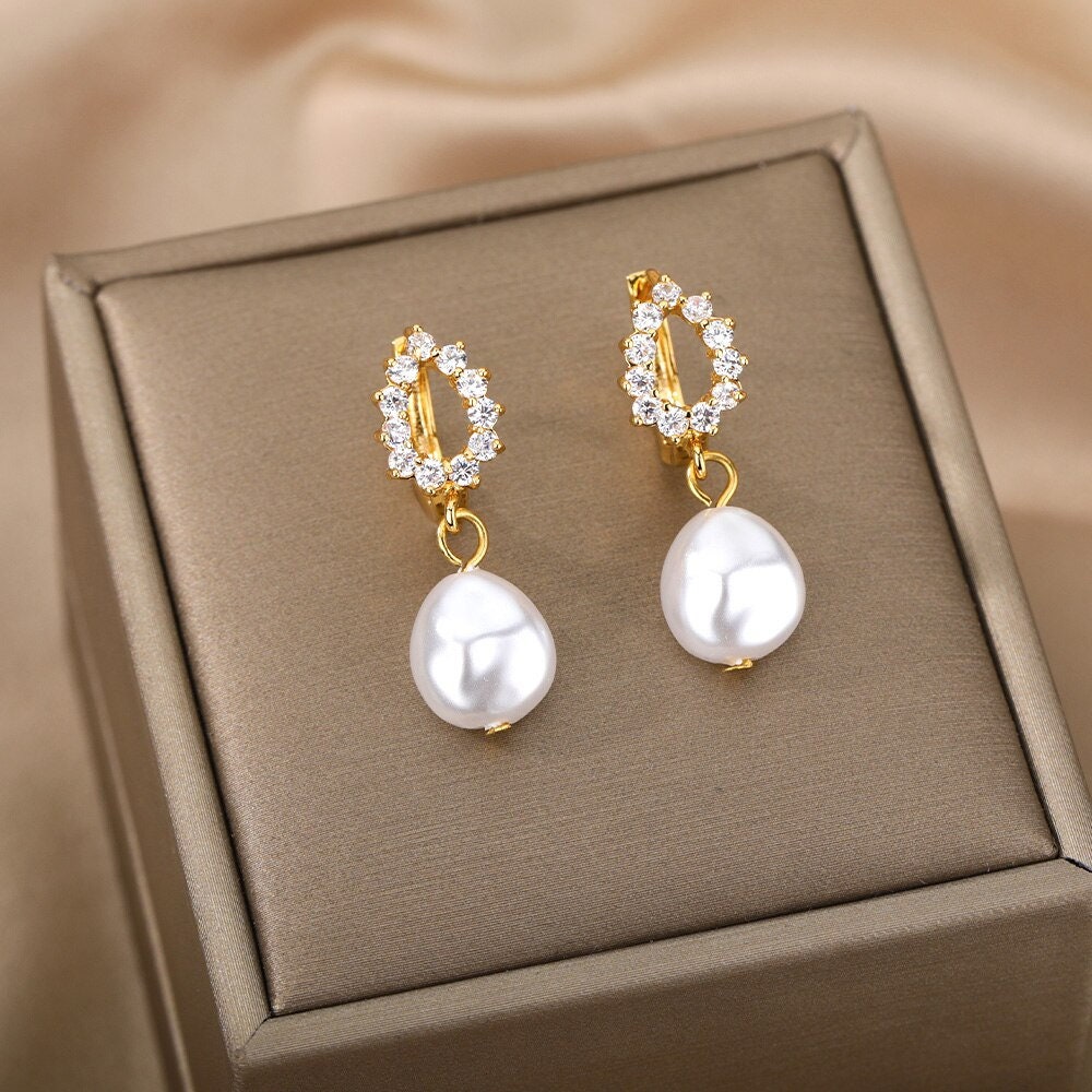Boho Pearl Drop Earrings, Gold Pearl Drop Earrings, 18K Gold Pearl Hoop Earrings, Cubic Zirconia Dangle Dainty Minimalist, Gift for Her