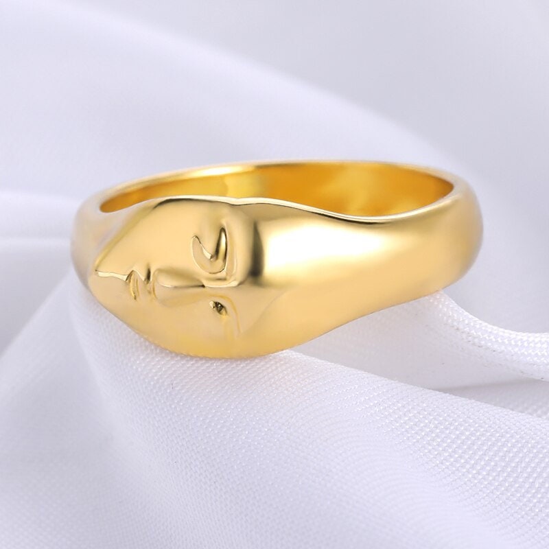 Boho Gold Face Ring, Punk 18K Gold Abstract Face Ring, Dainty Minimalist Gothic Abstract Artsy Artist Ring for Women, Gift for Her