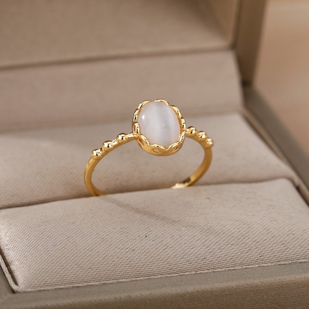 Henna Organic Opal Ring, Gold Opal Ring, 18K Gold Ring, Dainty Punk Boho Minimalist Ring for Women, Gift for Her