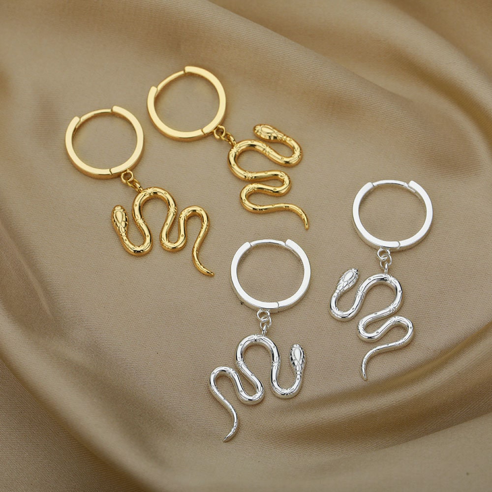 Punk 18K Gold Snake Dangle Earrings, Boho Gold Snake Drop Hoop Earrings, Gothic Dainty Minimalist Snake Hoops for Women, Gift for Her