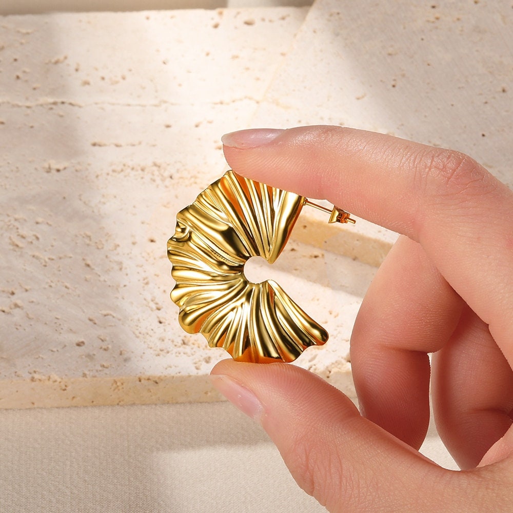 Boho Organic Geometric Stud Earrings, Gold Irregular Semicircle Drop Earrings, 18K Gold, Punk Minimalist Earrings for Women, Gift for Her