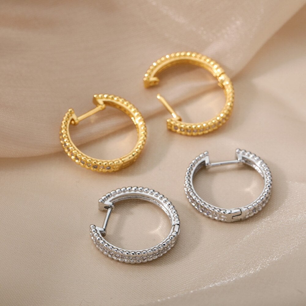 Dainty Gold Crystal Hoop Earrings, 18K Gold Crystal Hoop Earrings, Cubic Zirconia Boho Minimalist Hoops Earrings for Women, Gift for Her