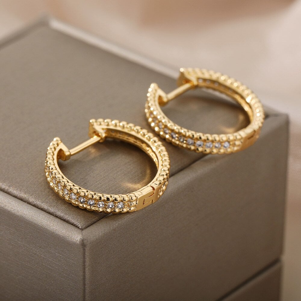 Dainty Gold Crystal Hoop Earrings, 18K Gold Crystal Hoop Earrings, Cubic Zirconia Boho Minimalist Hoops Earrings for Women, Gift for Her