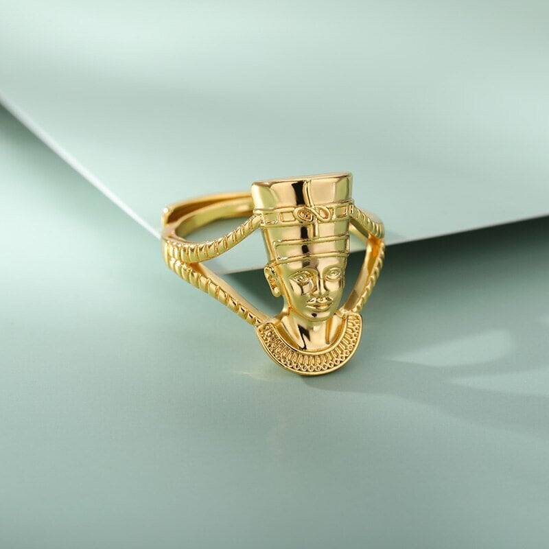 Punk Goddess Queen Nefertiti Ring, 18K Gold Egyptian Goddess Nefertiti Ring, Gothic Boho Dainty Minimalist Ring for Women, Gift for Her