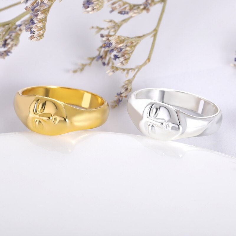 Boho Gold Face Ring, Punk 18K Gold Abstract Face Ring, Dainty Minimalist Gothic Abstract Artsy Artist Ring for Women, Gift for Her