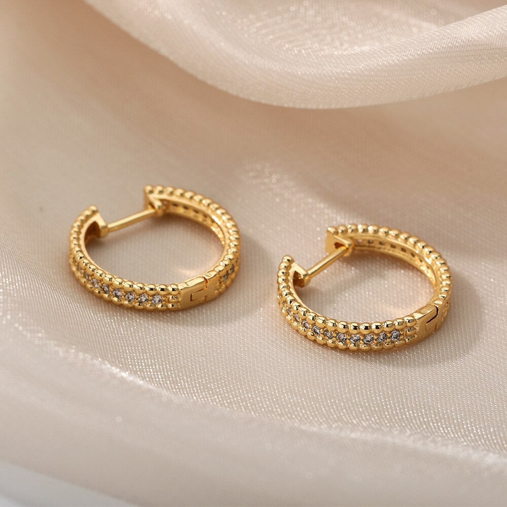 Dainty Gold Crystal Hoop Earrings, 18K Gold Crystal Hoop Earrings, Cubic Zirconia Boho Minimalist Hoops Earrings for Women, Gift for Her