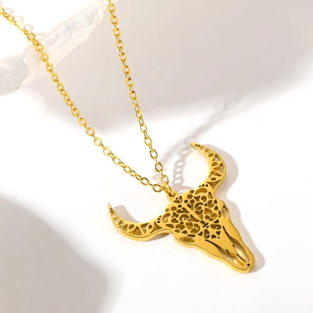 Horns of Heritage: Exploring American History Through the Texas Longhorn Bull and Jewelry