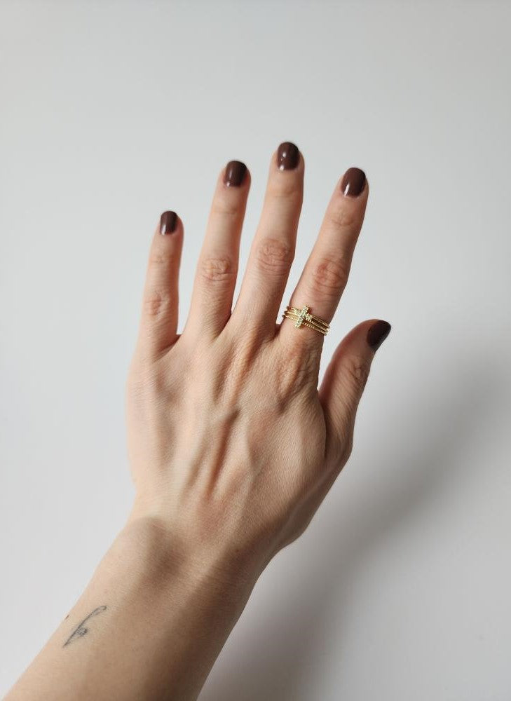 18K Gold Minimalist Dainty Cross Ring for Women, Thin Jesus Cross Band Religious