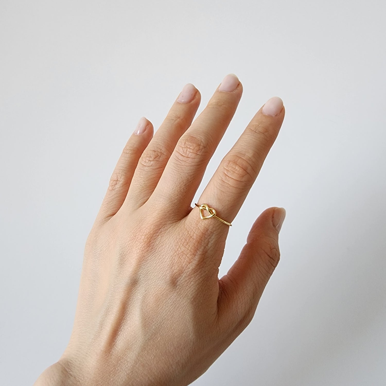 18K Gold Dainty Heart Wire Ring for Women, Adjustable Minimalist Thin Open Band