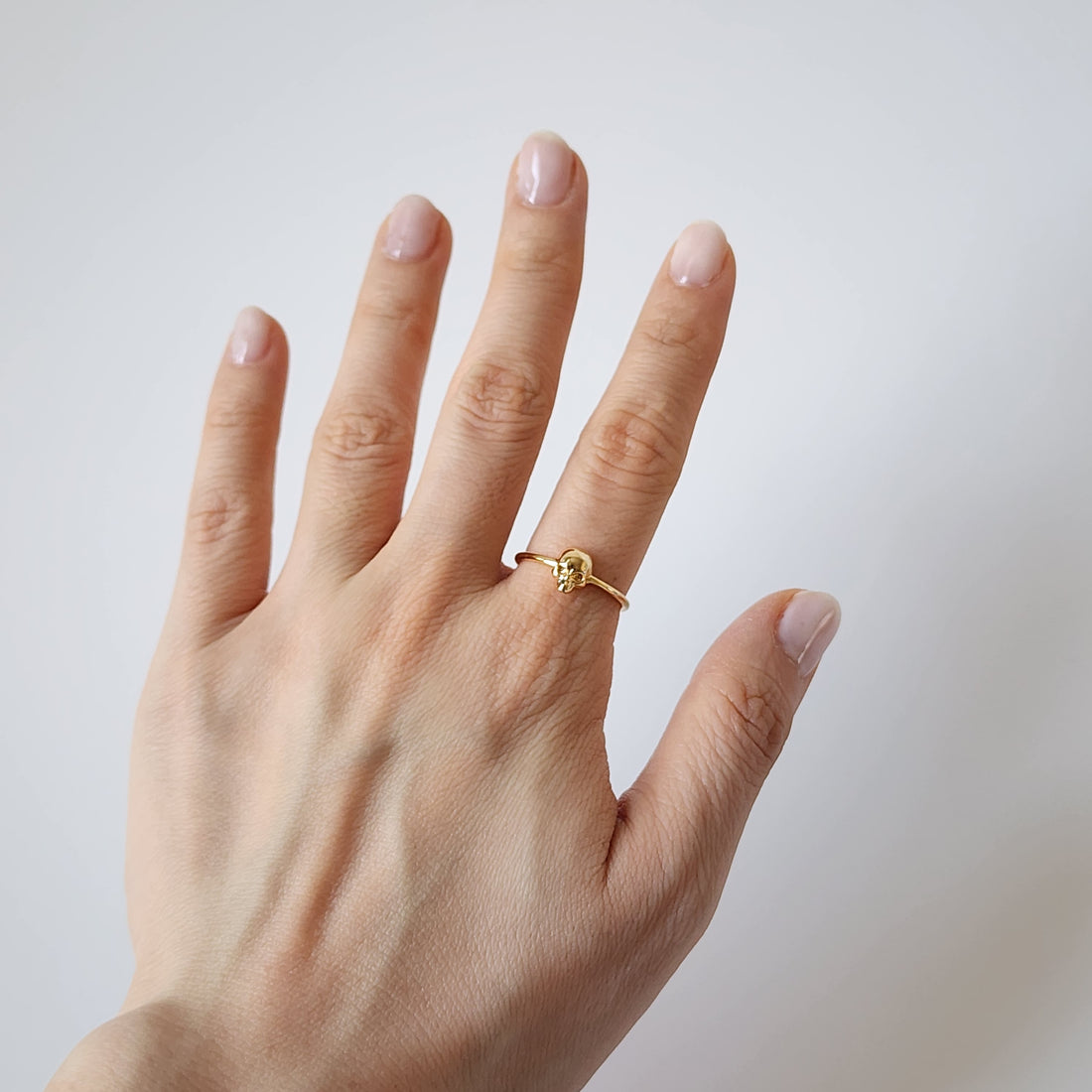 18K Gold Skull Ring for Women &amp; Men Dainty Minimalist Gothic Punk Skeleton Band