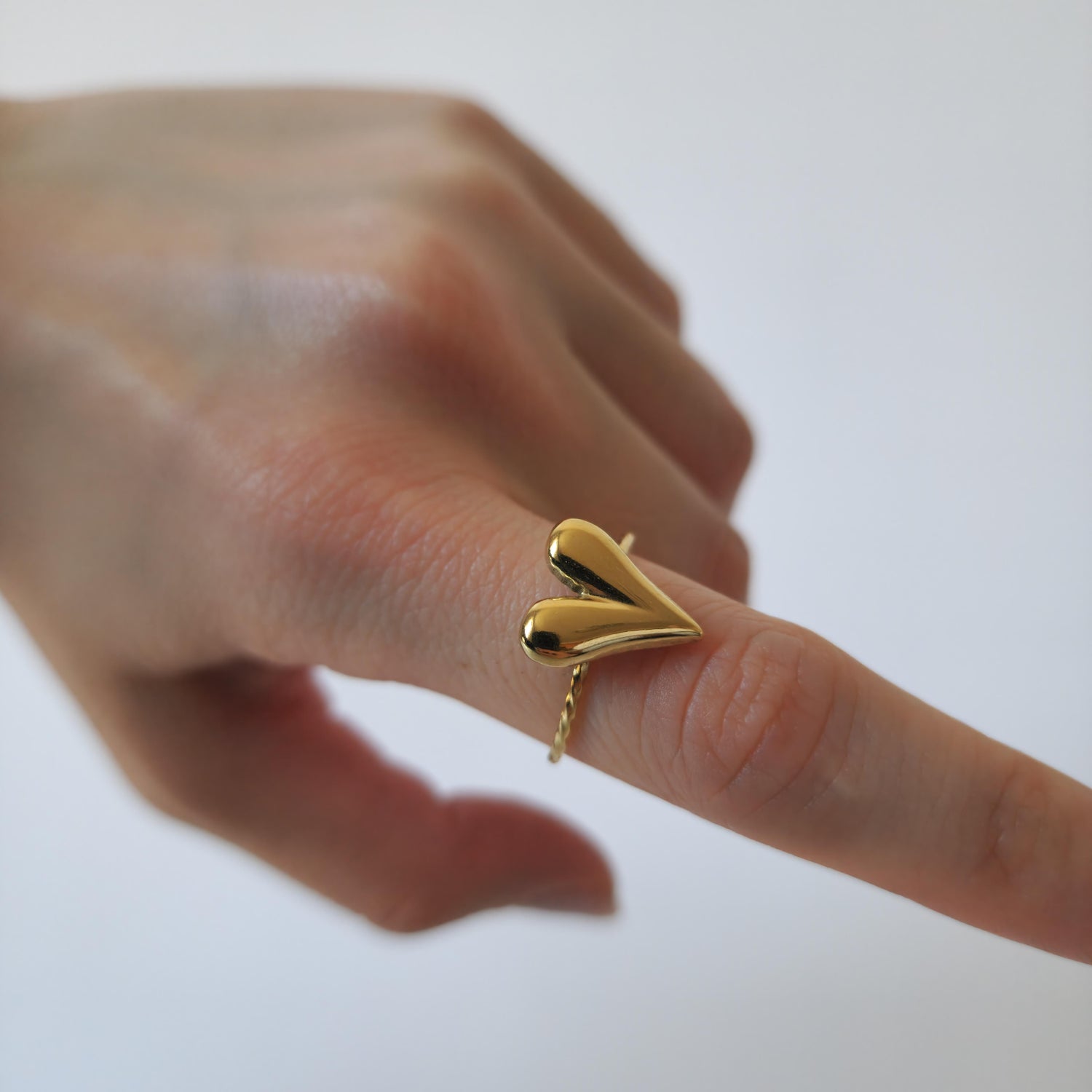 18K Gold Retro 90s Heart Ring Adjustable Open Band Vintage Women&