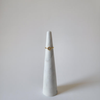 18K Gold Dainty Minimalist Sunflower Ring Cute Floral Womens Everyday Jewelry