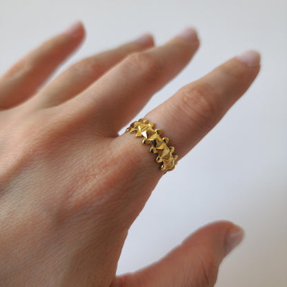 18K Gold Dainty Retro 90s Studded Spike Ring Adjustable Open Band Jewelry