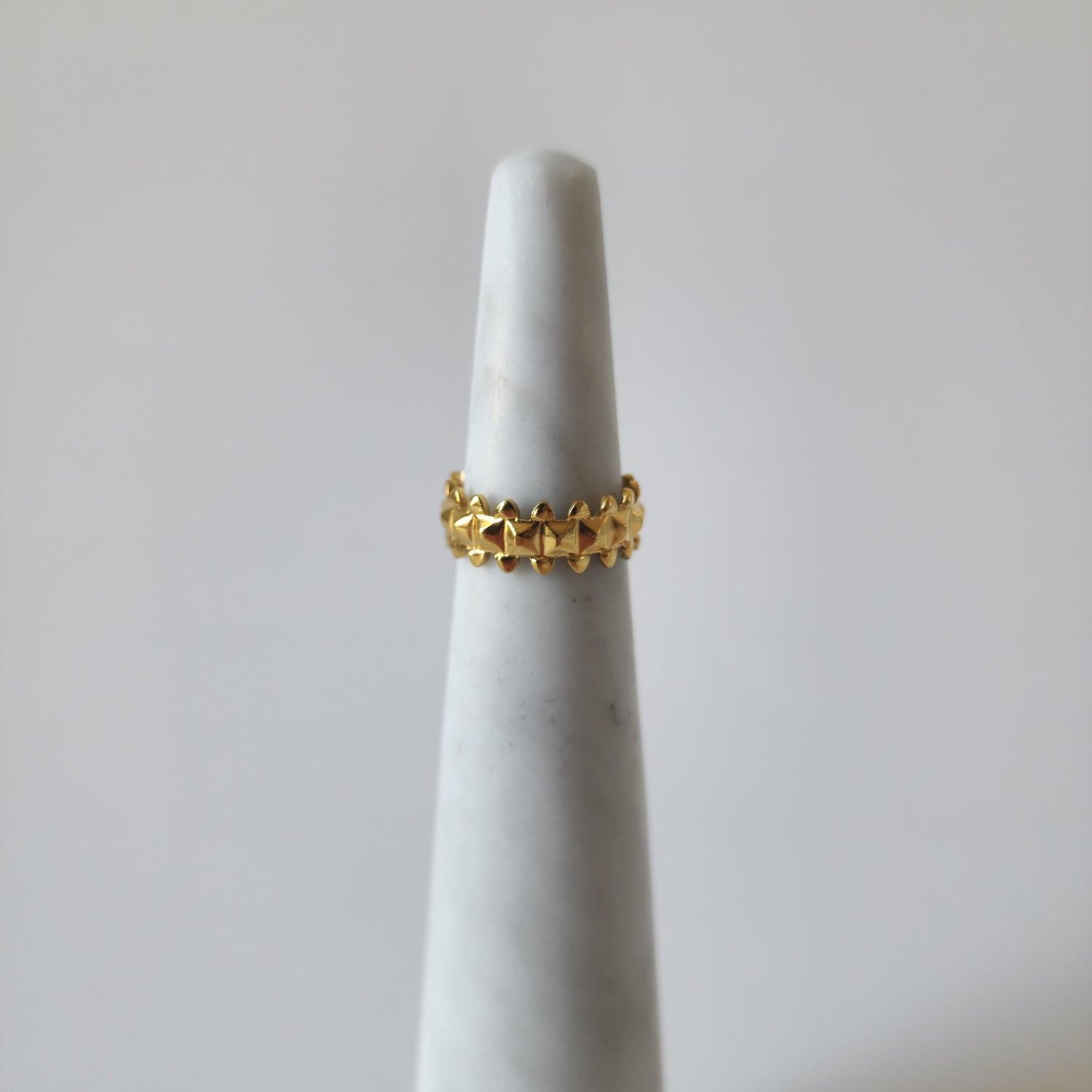 18K Gold Dainty Retro 90s Studded Spike Ring Adjustable Open Band Jewelry