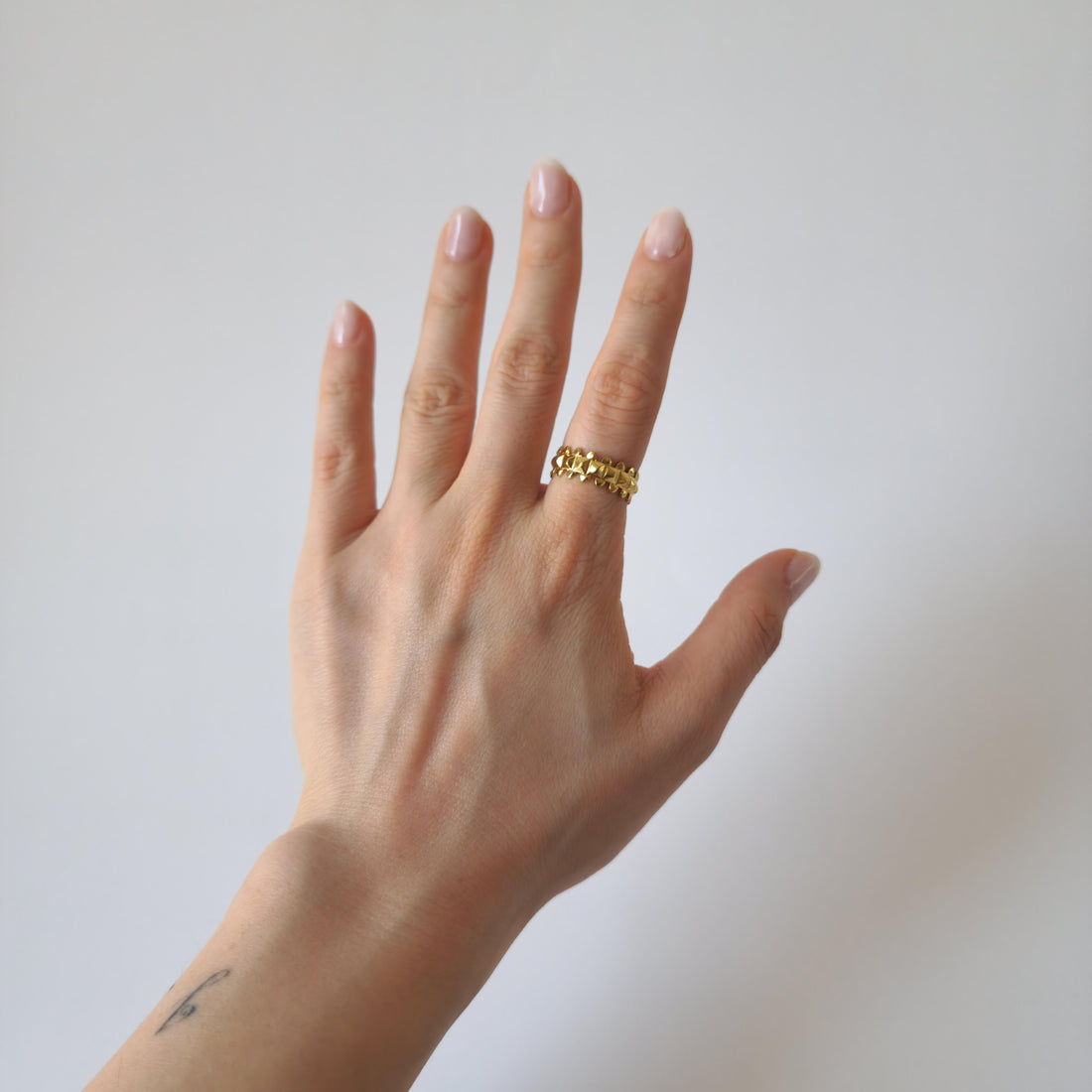 18K Gold Dainty Retro 90s Studded Spike Ring Adjustable Open Band Jewelry