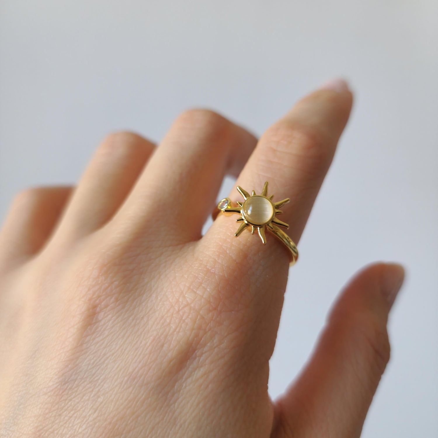 18K Gold Dainty Minimalist Sun Spinner Ring Adjustable Open Band Jewelry