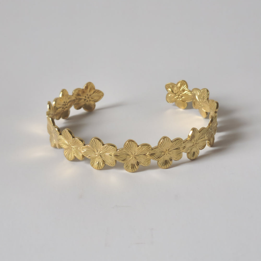 18K Gold Dainty Minimalist Daisy Bangle Bracelet Floral Womens Jewelry