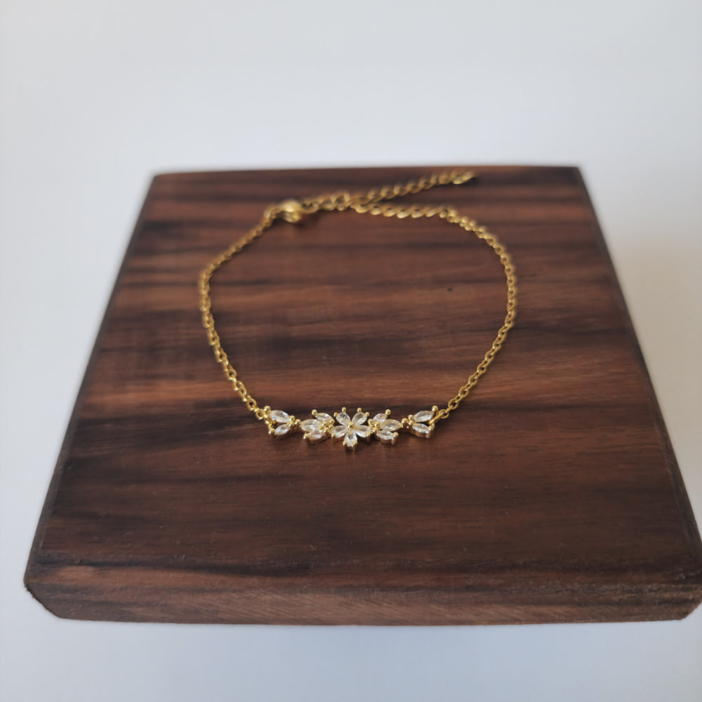 18K Gold Dainty Minimalist Flower Anklet Ankle Bracelet Womens Summer Jewelry