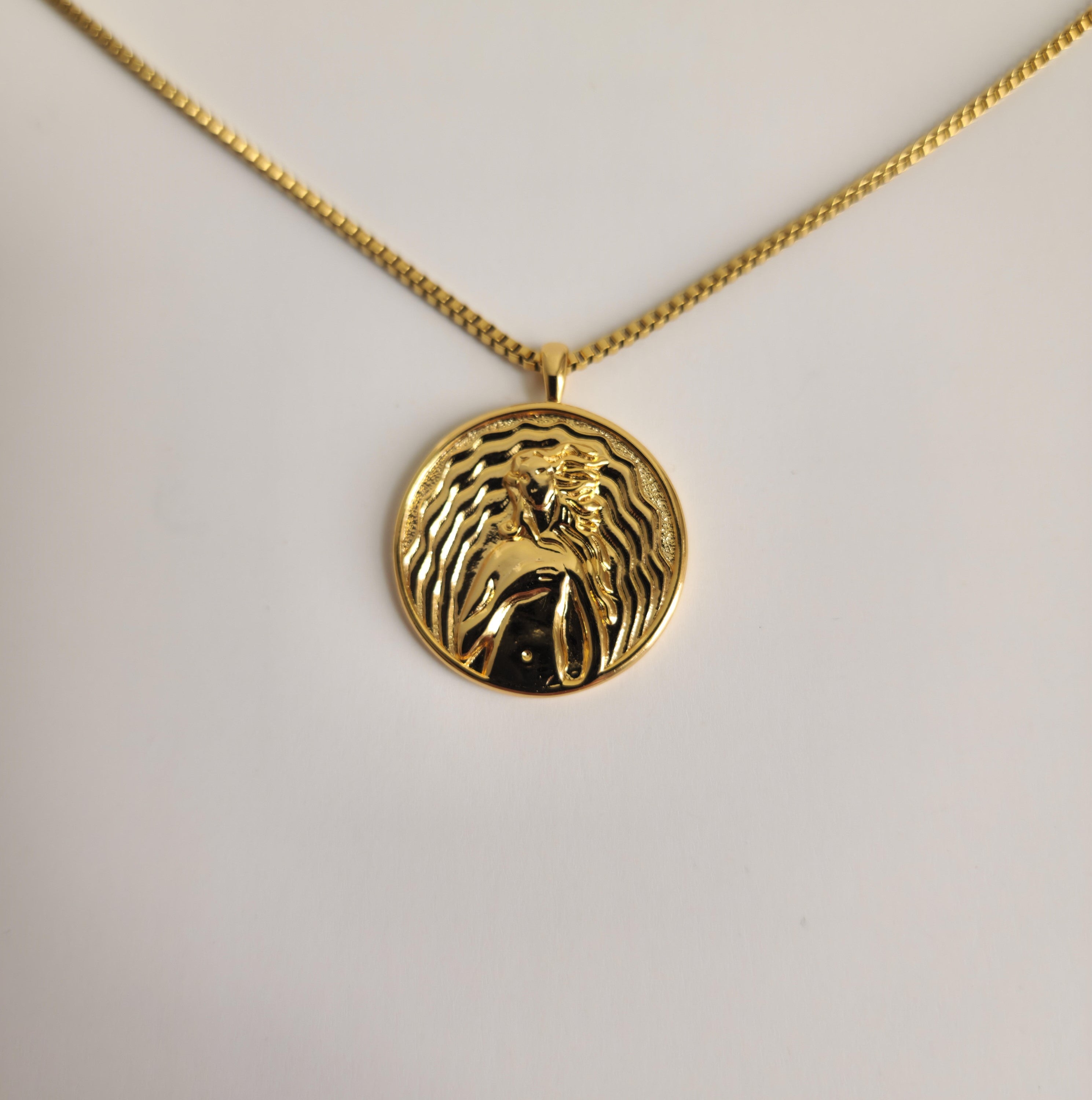 Aphrodite Coin Gold Necklace