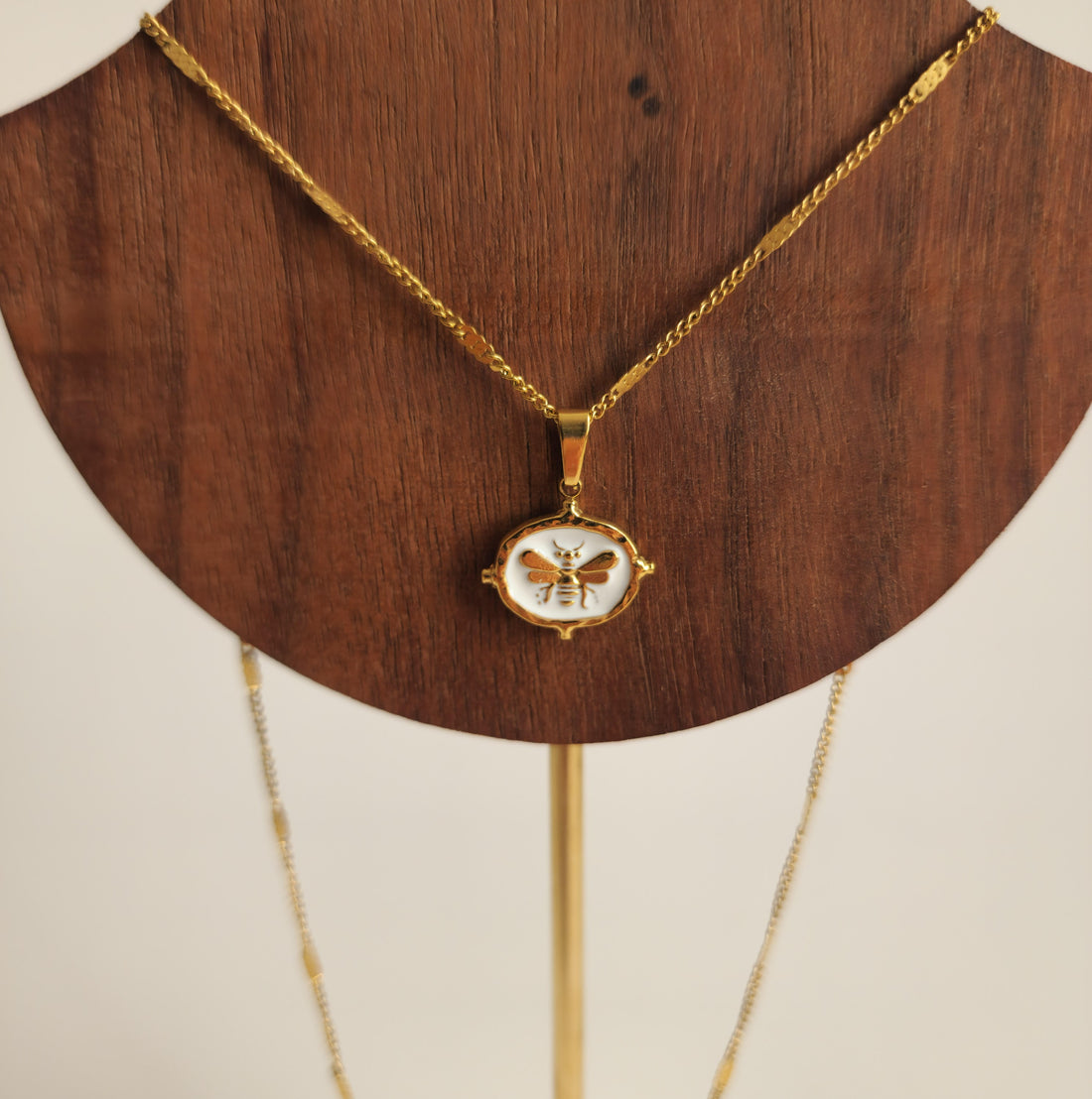 18K Gold Dainty Bumblebee Enamel Necklace Minimalist Pendant Women&