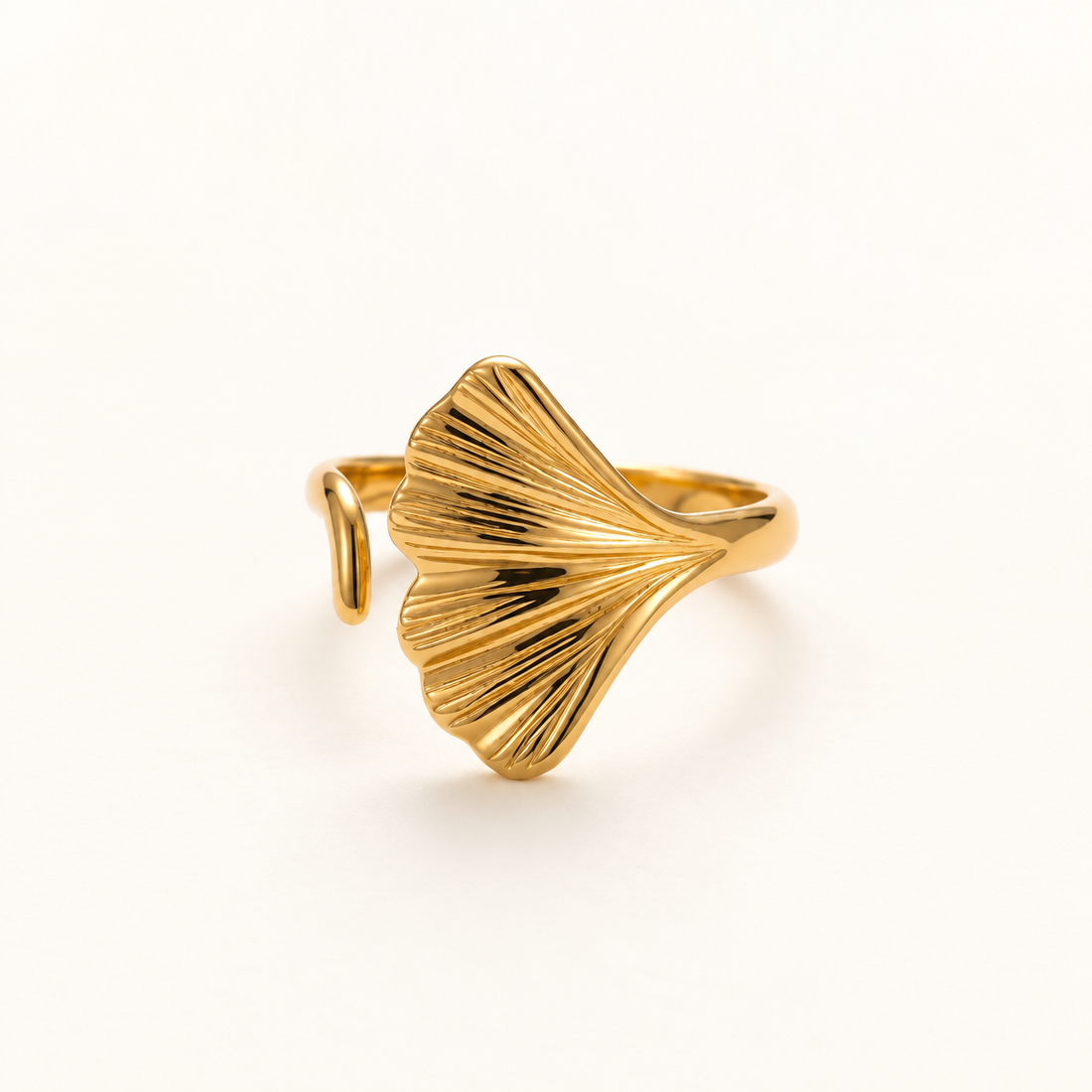 Ginkgo Leaf Gold Ring