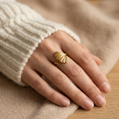 Ginkgo Leaf Gold Ring