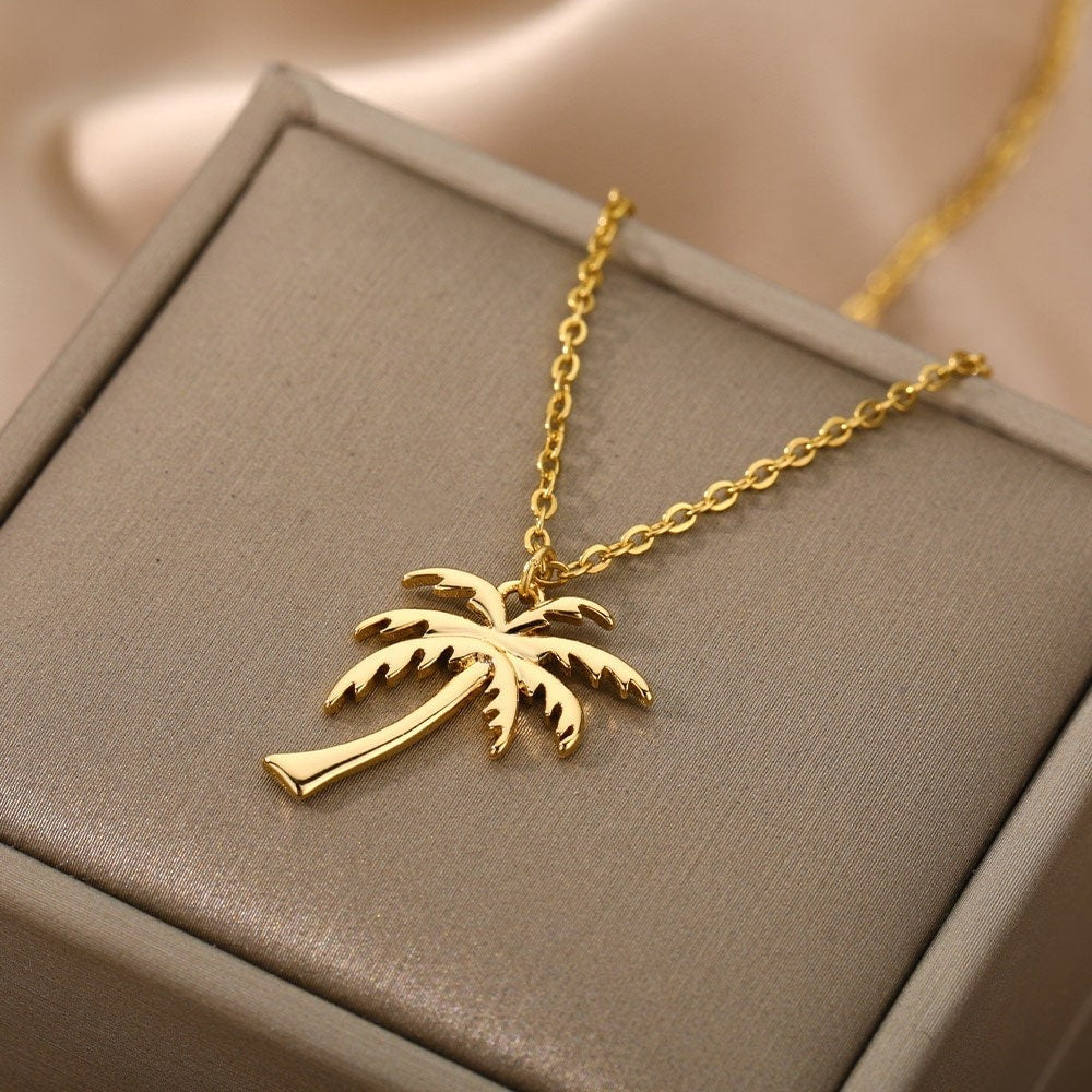 Palm Tree Boho Hippie Pendant, 18K Gold Tropical Necklace, Dainty Minimalist Accessories, Delicate Handmade Jewelry for Women, Gift for Her