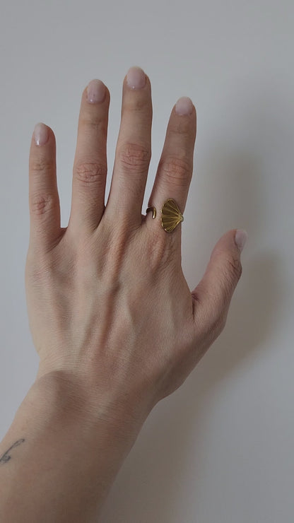 18K Gold Dainty Ginkgo Ring for Women, Adjustable Minimalist Leaf Nature Band