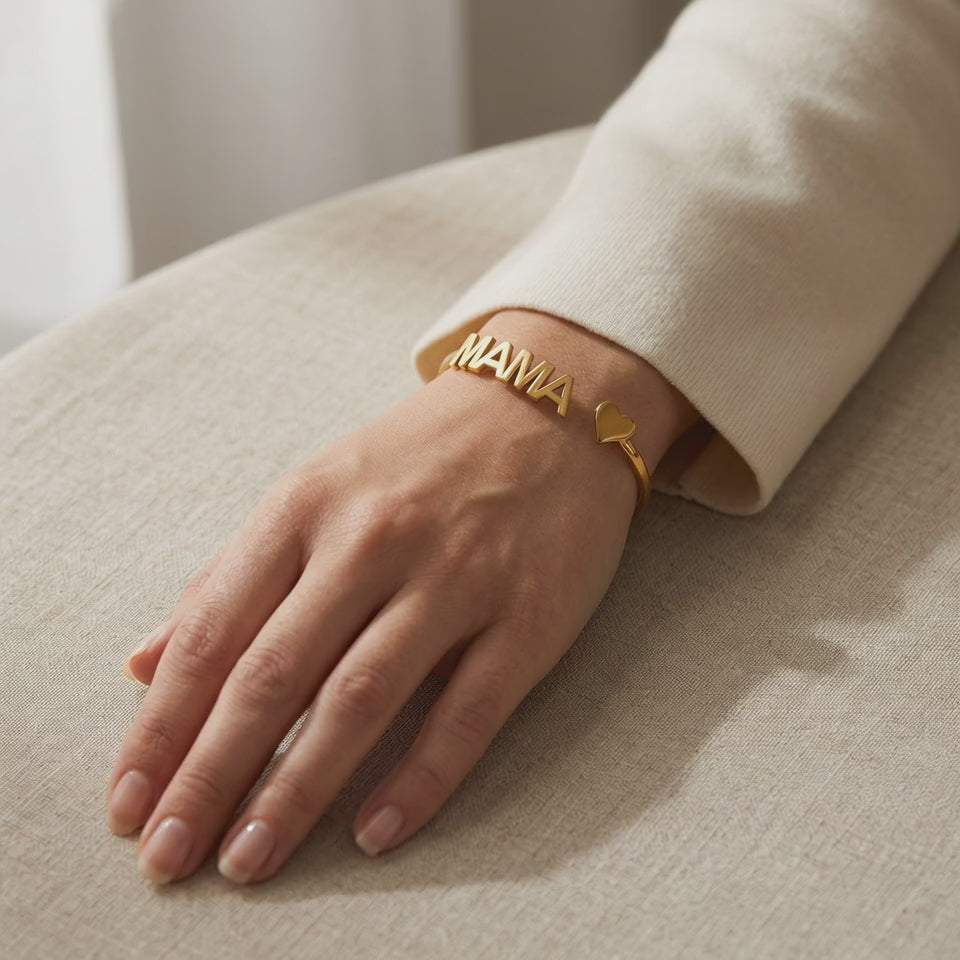 Mama Gold Bangle