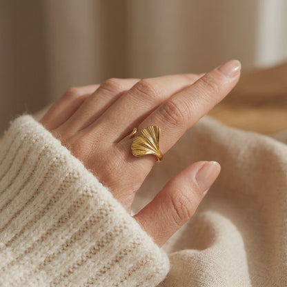 Ginkgo Leaf Gold Ring