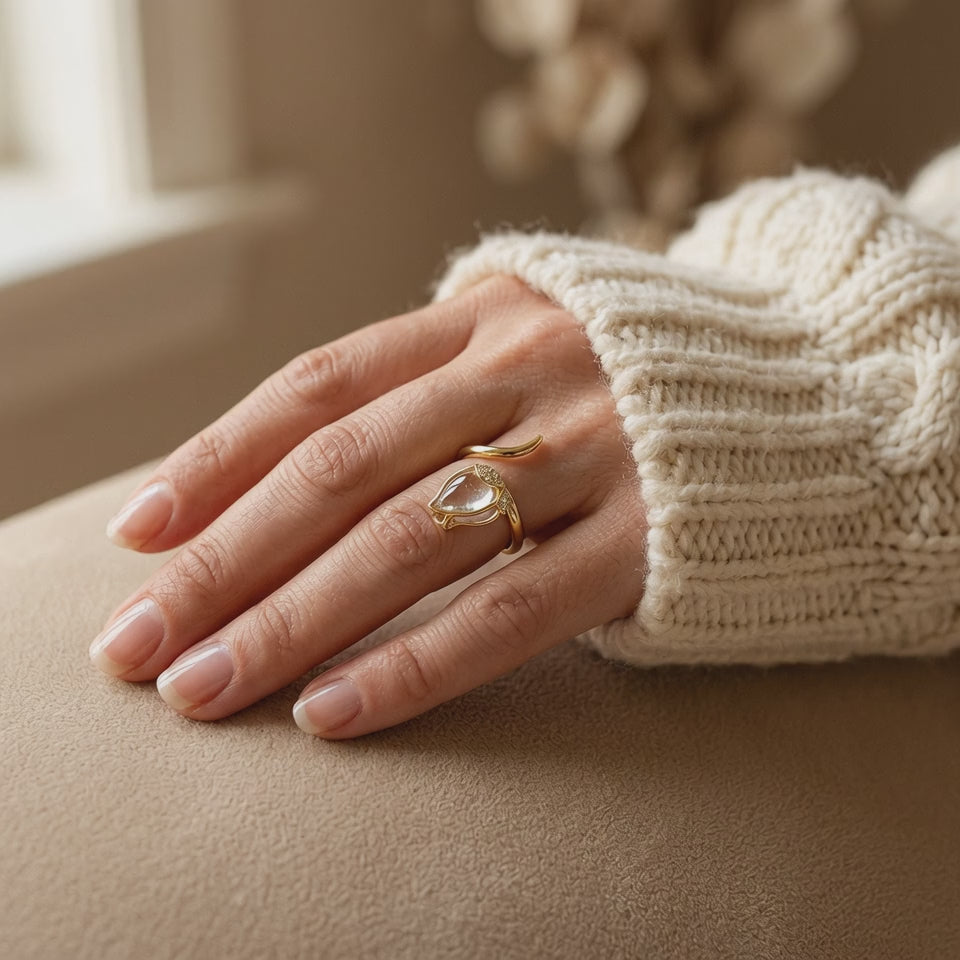 Rose Crystal Gold Ring