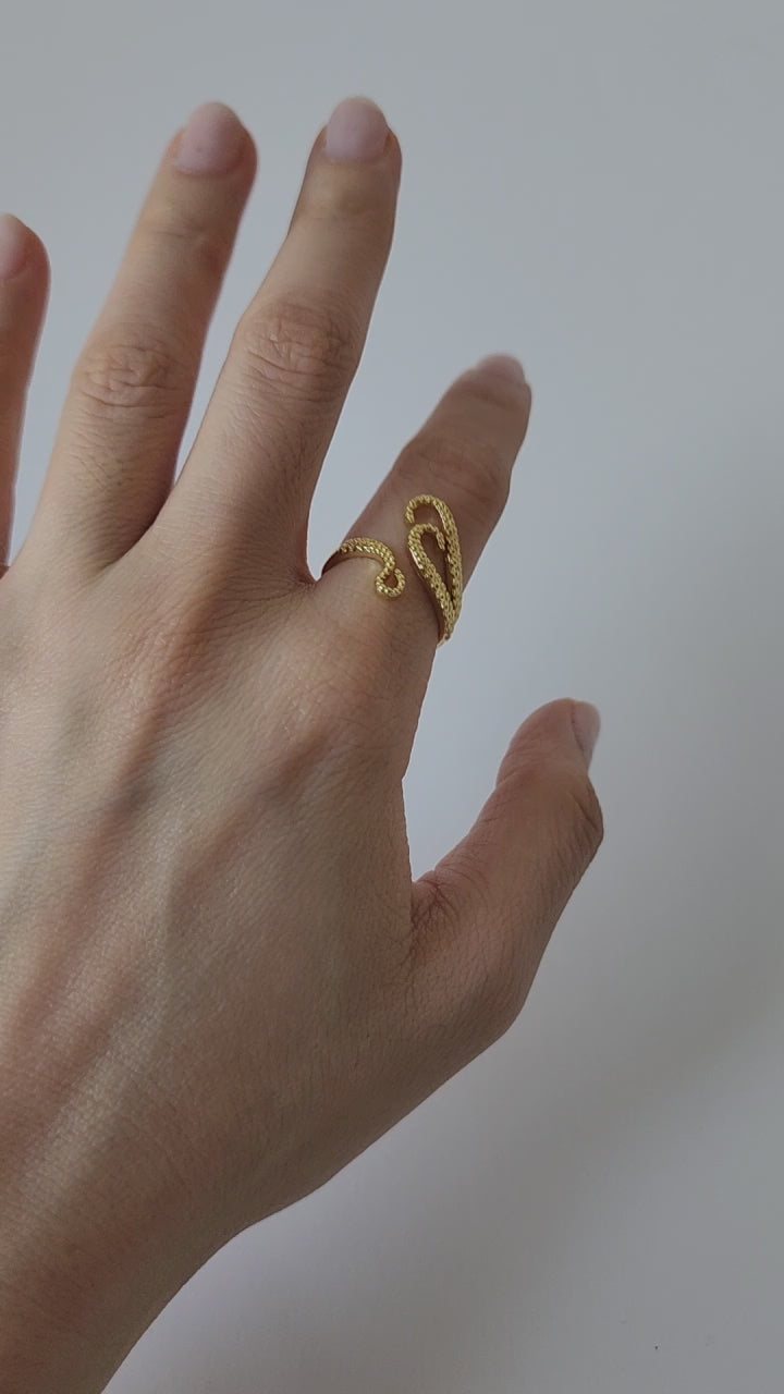 18K Gold Dainty Octopus Tentacles Ring for Women, Adjustable Minimalist Stacking