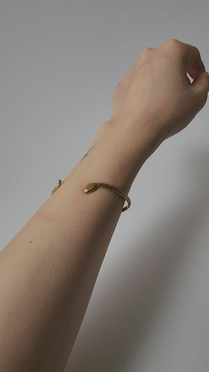 18K Gold Dainty Minimalist Thin Snake Bangle Bracelet Serpent Womens Jewelry