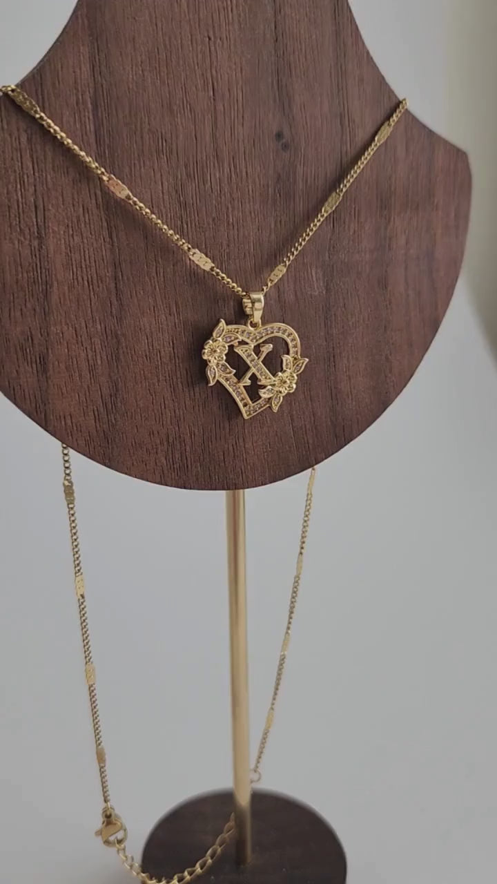 18K Gold Initial Heart Pendant Letter Necklace Dainty Minimalist Women&