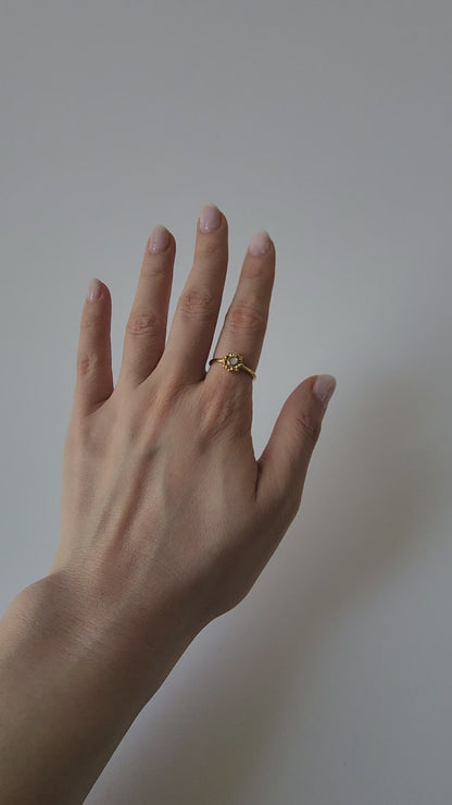 18K Gold Dainty Minimalist Sunflower Ring Cute Floral Womens Everyday Jewelry
