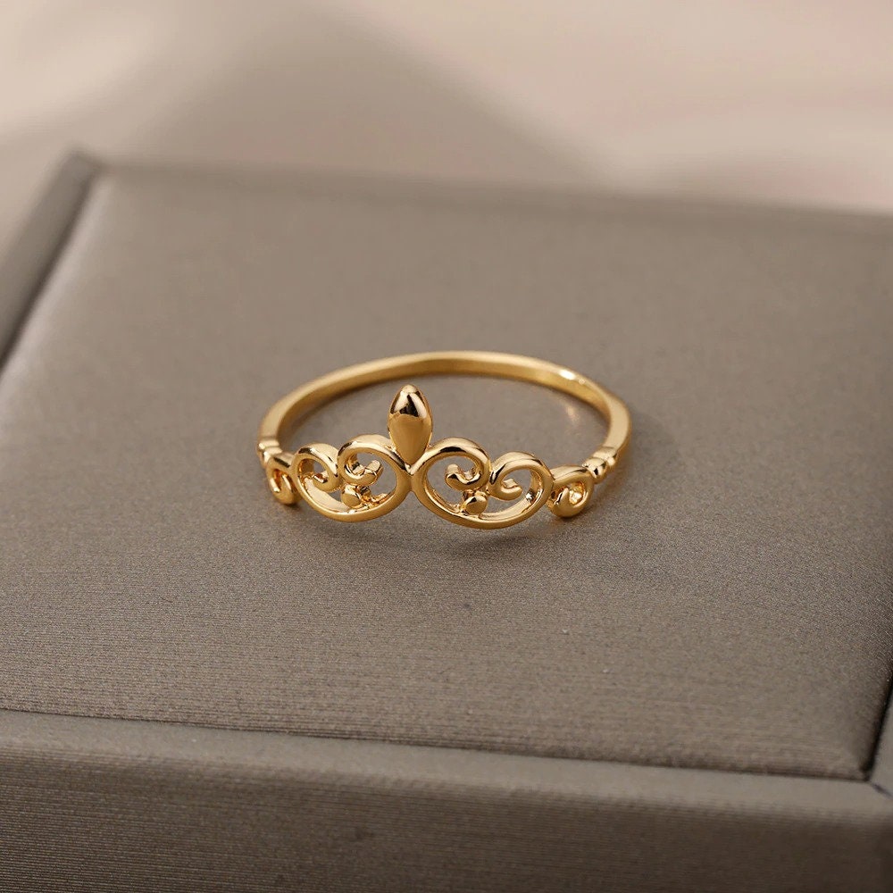 Elegant Tiara Ring, 18K Gold Crown Ring, 18K Gold Tiara Ring, Dainty Tiara Ring, Tiara Fashion Ring for Women, Gift for Her