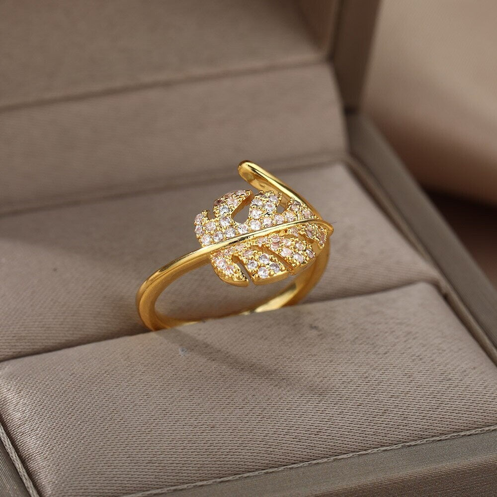 18K Gold Leaf Ring, Crystal Leaf Ring, Punk Crystal Ring, Punk Leaf Ring, Leaf Fashion Ring for Women, Gift for Her
