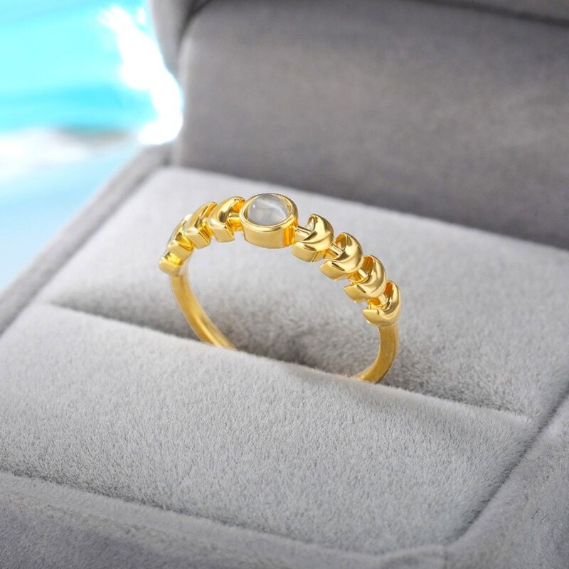 Gothic Moon Ring, 18K Gold Moon Ring, Goddess Moon Ring, Gothic Moon Fashion Ring for Women, Gift for Her