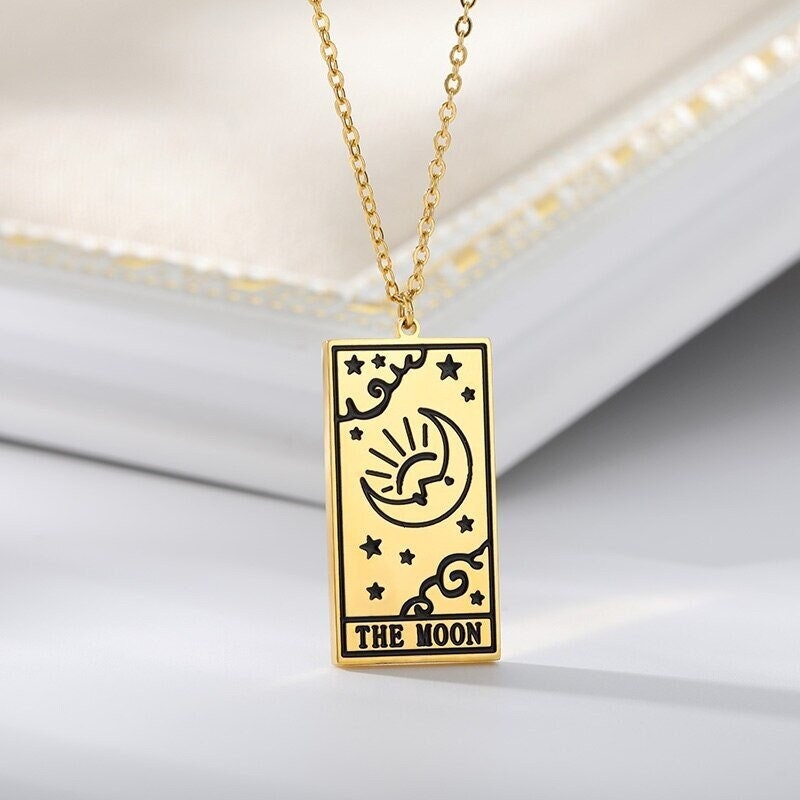 Dainty Tarot Card Charm, Minimalistic Tarot Card, 18K Gold Tarot Card, Gothic Tarot Card Fashion Necklace for Women, Gift for Her