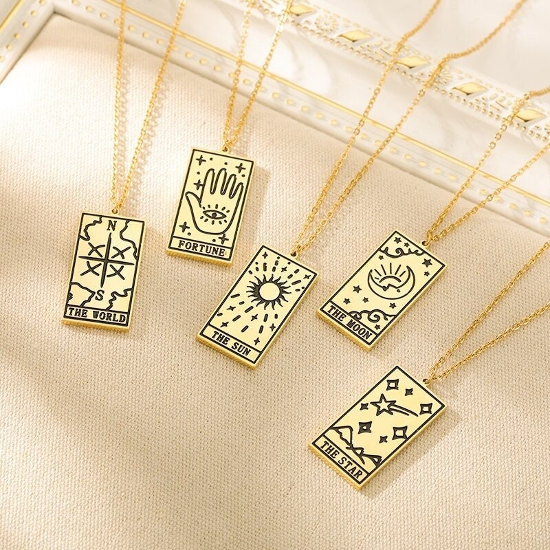 Dainty Tarot Card Charm, Minimalistic Tarot Card, 18K Gold Tarot Card, Gothic Tarot Card Fashion Necklace for Women, Gift for Her