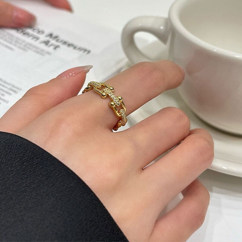 Elegant Link Ring, 18K Gold Link Ring, Crystal Link Ring, Punk Link Ring, Fashion Ring for Women, Gift for Her