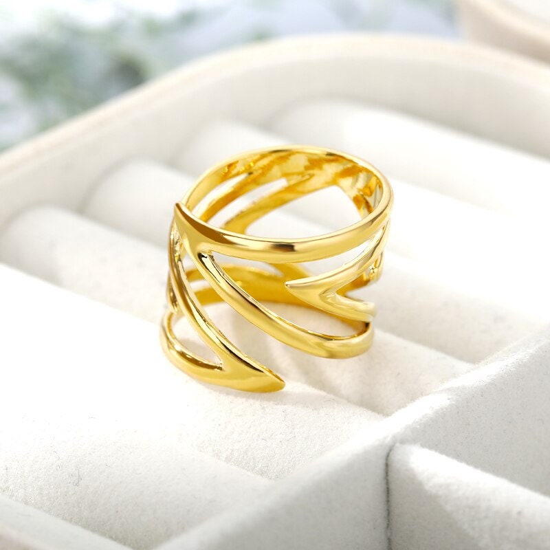Punk Wrap Ring, Punk Hollow Ring, 18K Gold Twist Ring, Punk Twist Ring, Punk Fashion Ring for Women, Gift for Her