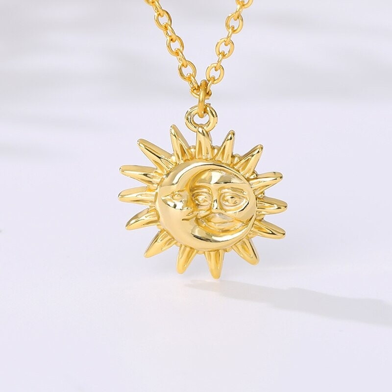 Gothic Sun Charm Pendant, 18K Gold Sun Necklace, Gothic Sun Fashion Necklace for Women, Gift for Her