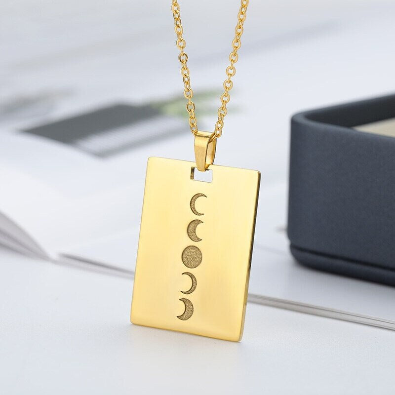 Moon Charm Pendant, 18K Gold Moon Necklace, Moon Fashion Necklace for Women, Gift for Her