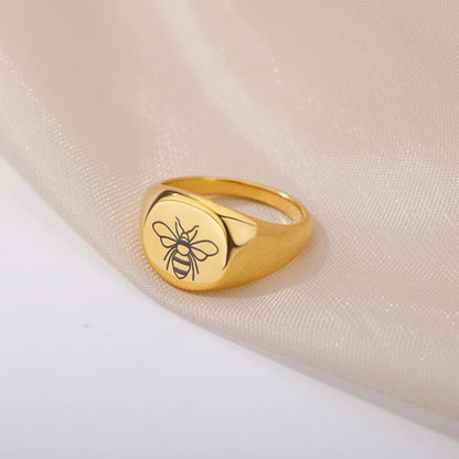 18K Gold Bee Ring, Dainty Bee Ring, Bee Signet Ring, Cute Bee Ring, Korean Fashion Ring for Women, Gift for Her