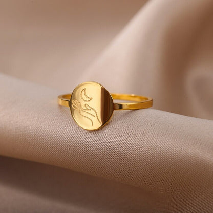 Dainty Moon Ring, 18K Gold Moon Ring, Dainty Goddess Ring, Gold Goddess Ring, Goddess Fashion Ring for Women, Gift for Her