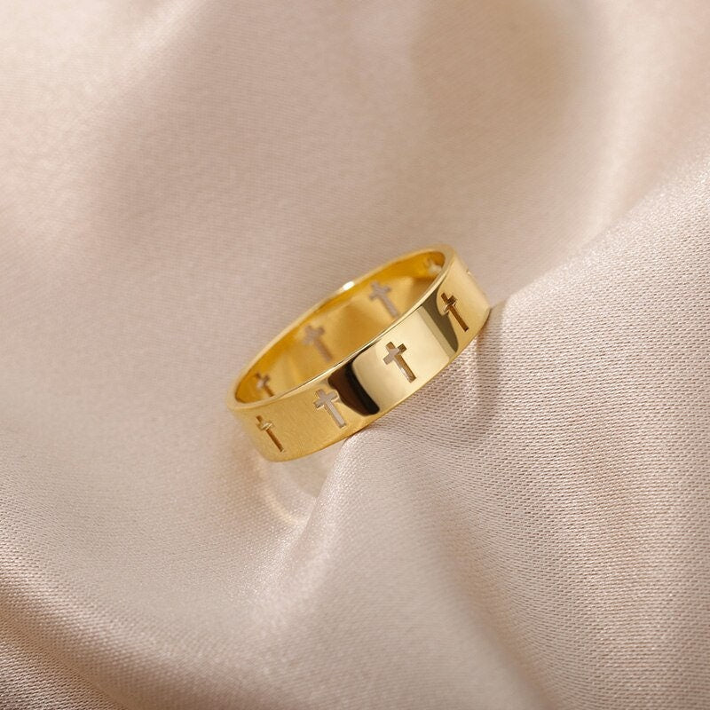 18K Gold Cross Ring, Dainty Cross Ring, Gothic Cross Ring, Gold Jesus Ring, Jesus Fashion Ring for Women, Gift for Her