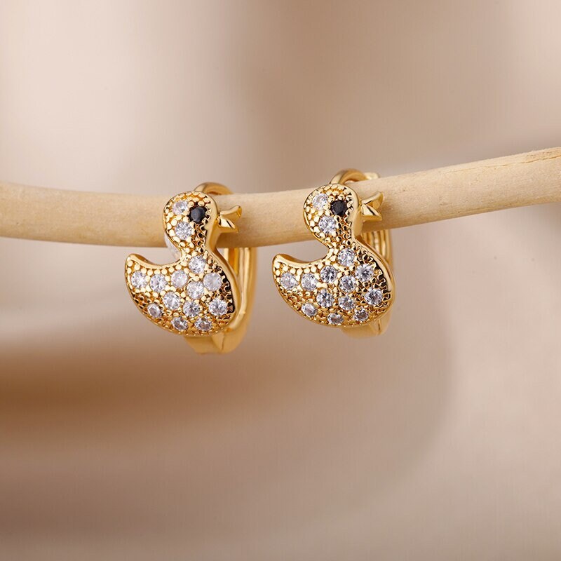 Cute Duck Stud Earrings, 18K Gold Duck Earrings, Crystal Duck Earrings, Fashion Cute Earrings for Women, Gift for Her