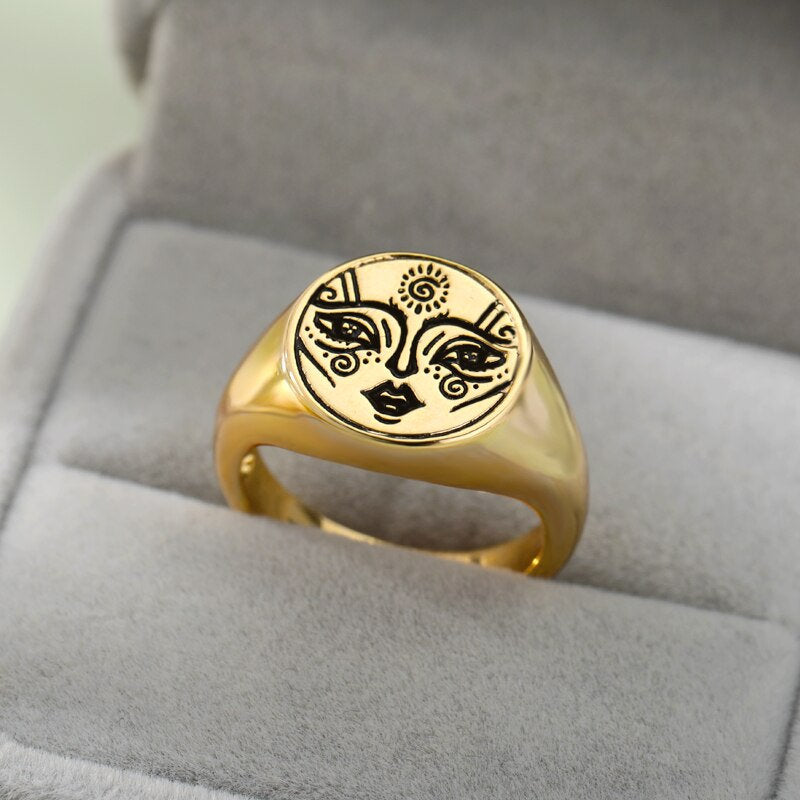 Gothic Face Ring, 18K Gold Face Ring, Gold Signet Ring, Signet Face Ring, Gothic Fashion Ring for Women, Gift for Her